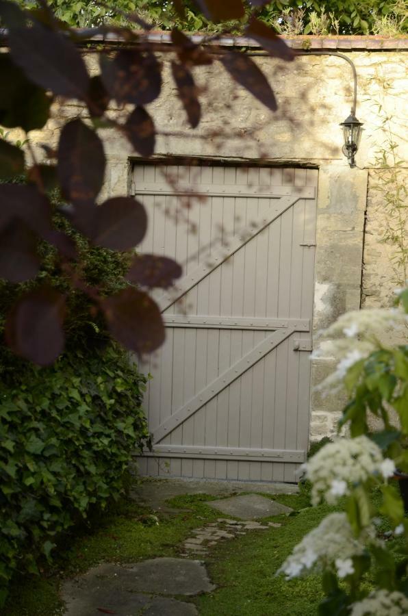Le petit Valhalla Bayeux Extérieur photo
